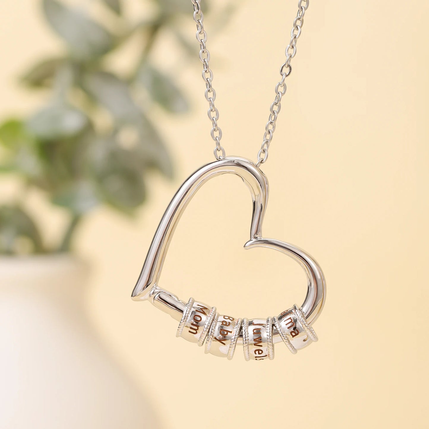 Custom Charming Heart Necklace with Engraved Beads in Gold Plating Mother'S Day Mom Letter Diy Bead Women'S Necklace Gift